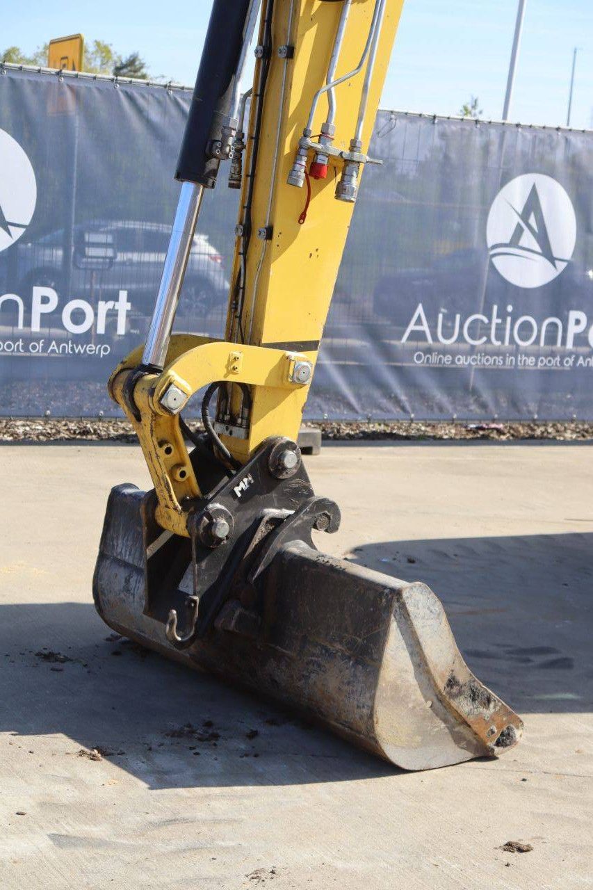 Wheel excavator Yanmar B95W Diesel 74.4kW 2021
