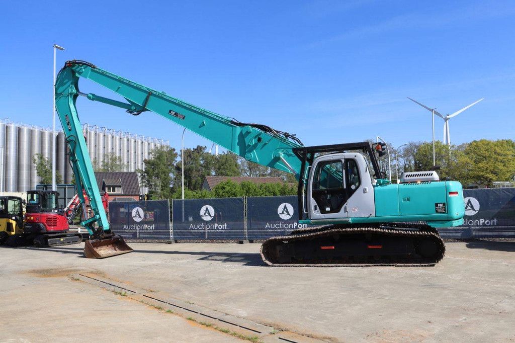 Raupenbagger Kobelco SK250LC6 Diesel 125kW 2001
