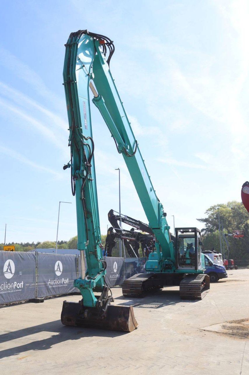 Raupenbagger Kobelco SK250LC6 Diesel 125kW 2001