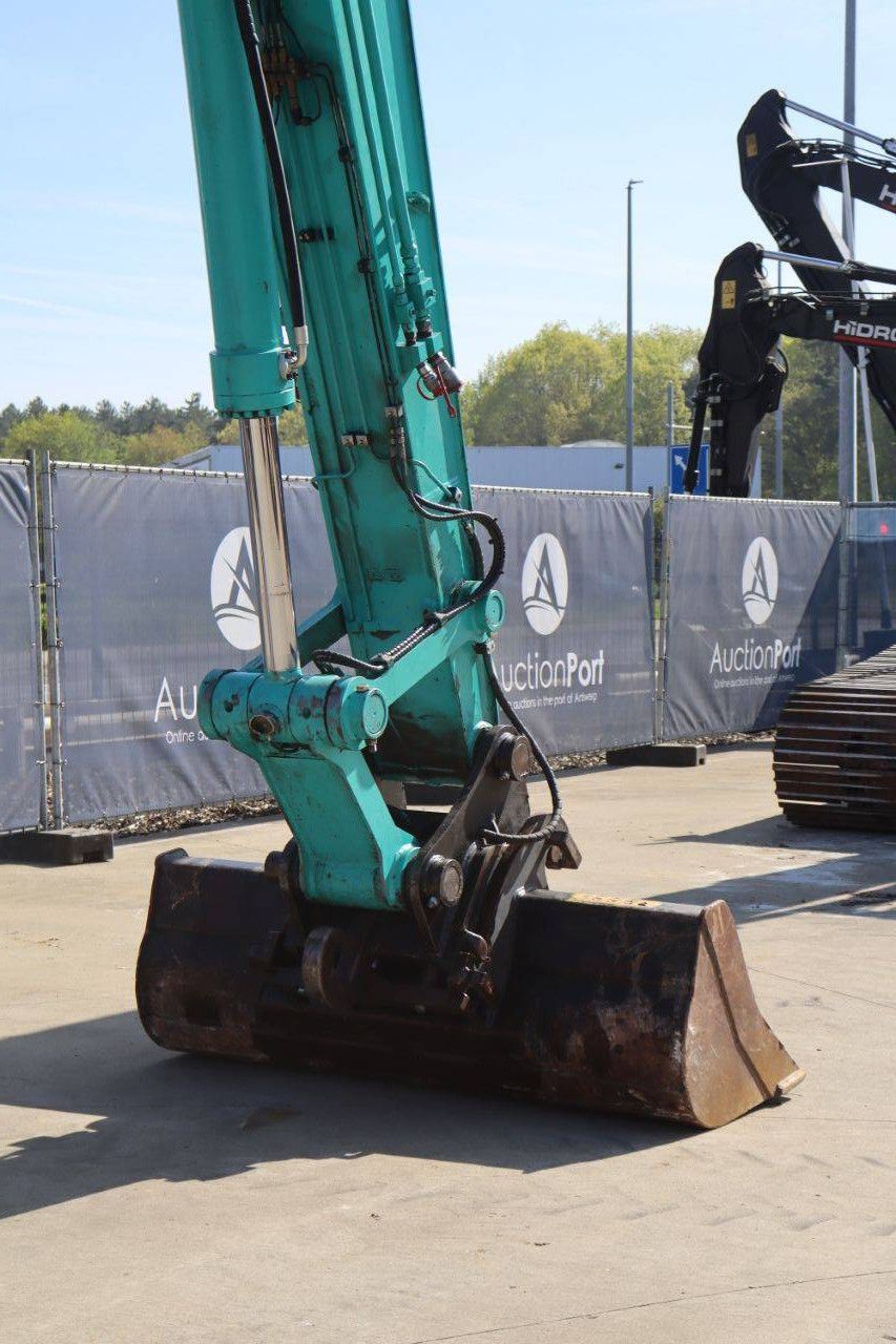 Raupenbagger Kobelco SK250LC6 Diesel 125kW 2001