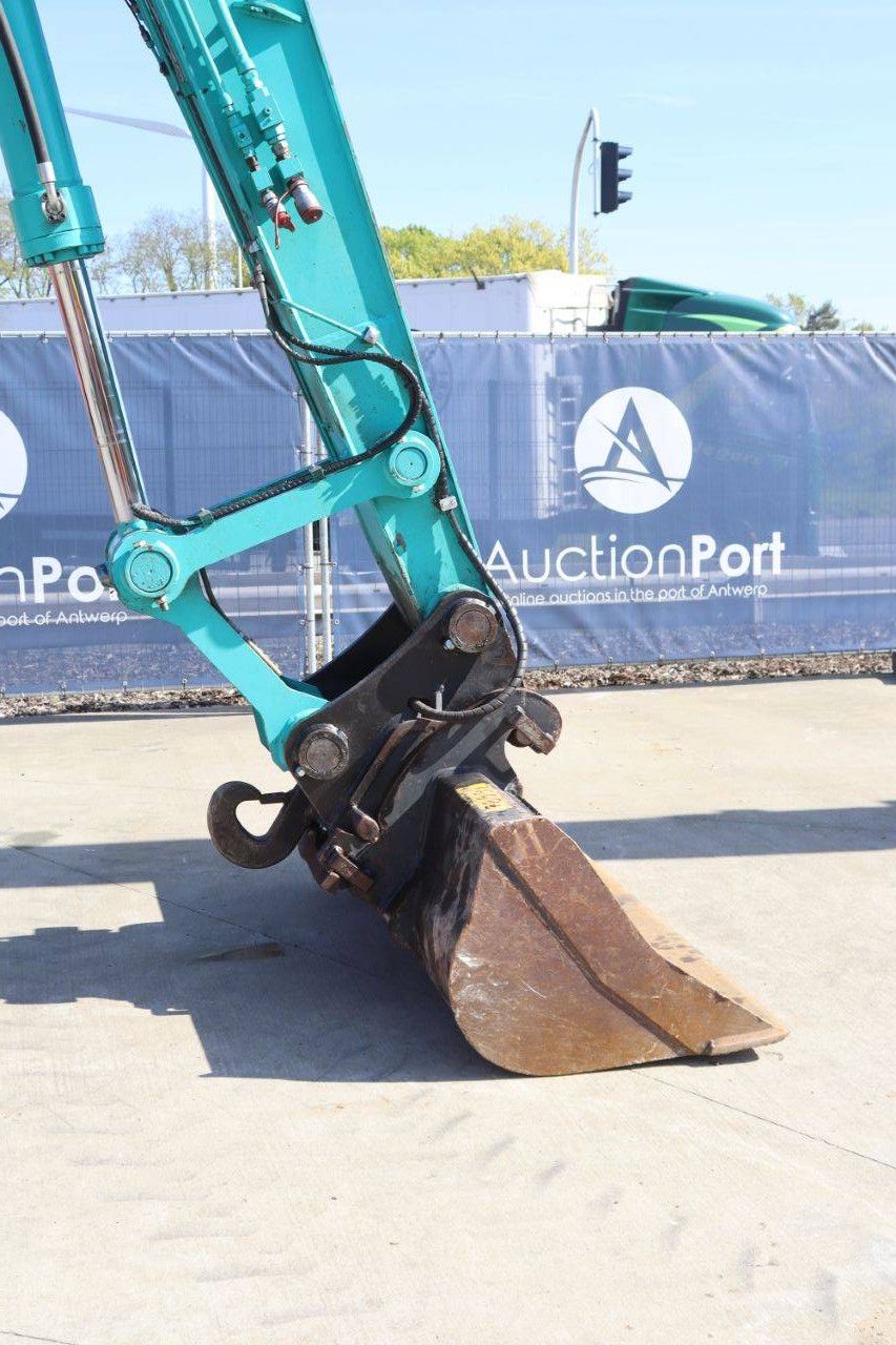 Raupenbagger Kobelco SK250LC6 Diesel 125kW 2001