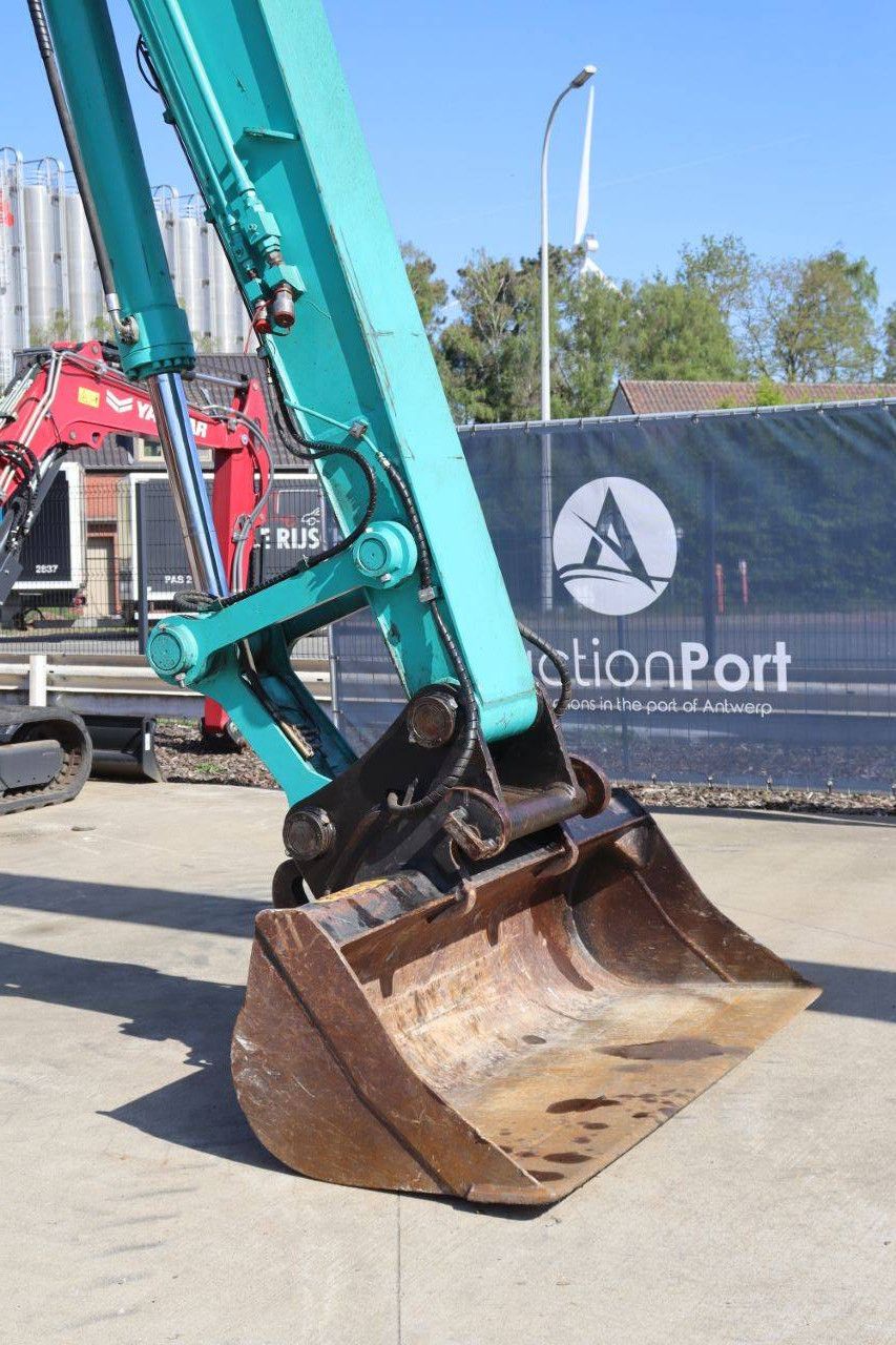 Raupenbagger Kobelco SK250LC6 Diesel 125kW 2001
