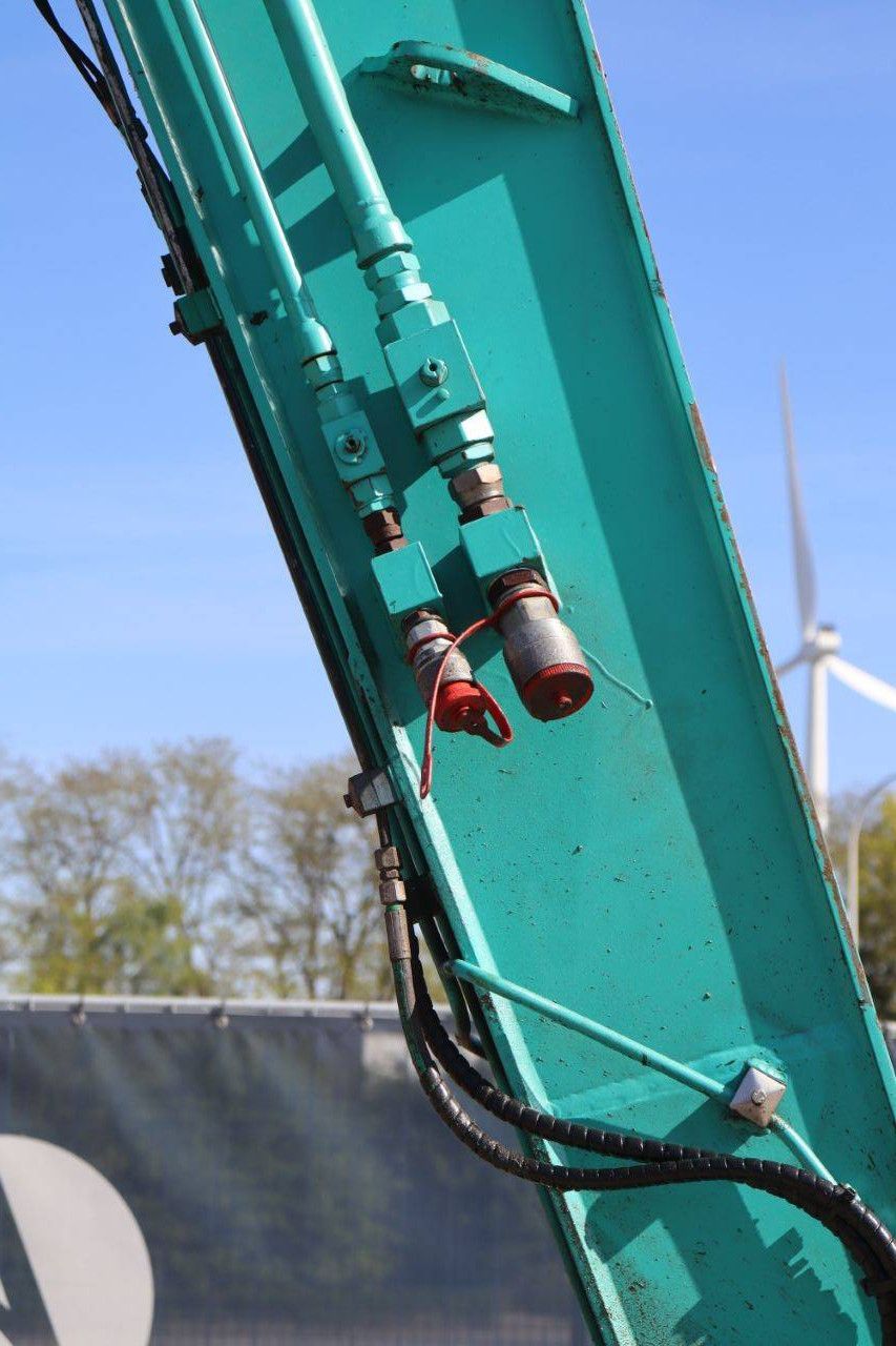 Raupenbagger Kobelco SK250LC6 Diesel 125kW 2001