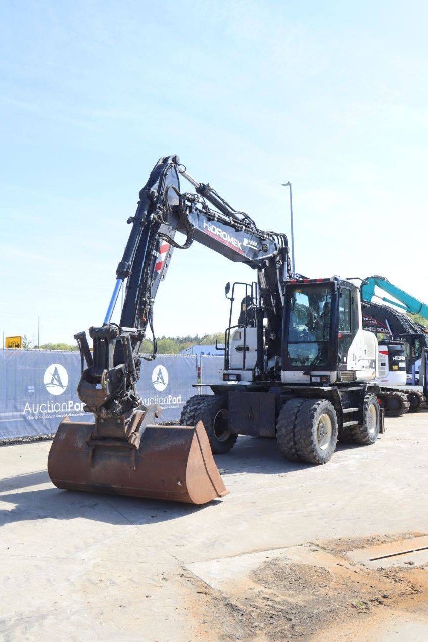Radbagger Hidromek HMK140W3B Diesel 2019
