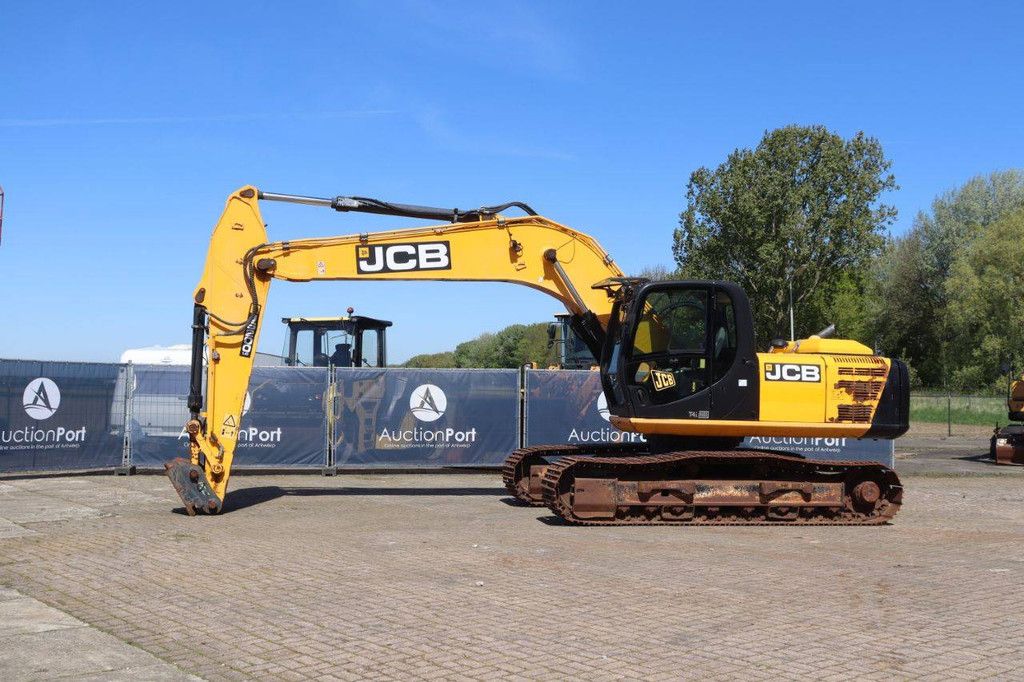 Raupenbagger JCB JS200LCT4i Diesel 129kW 2015