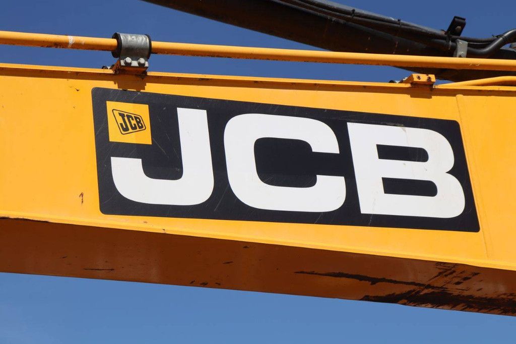 Raupenbagger JCB JS200LCT4i Diesel 129kW 2015
