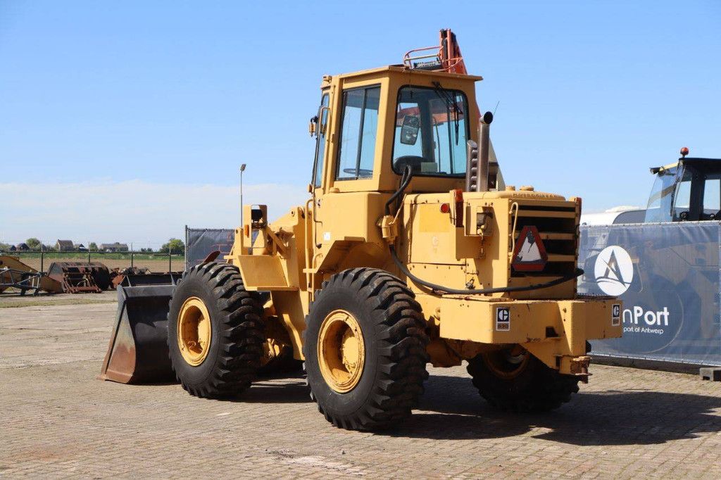 Caterpillar 930 Diesel Wheel Loader 74.6 kW 1981