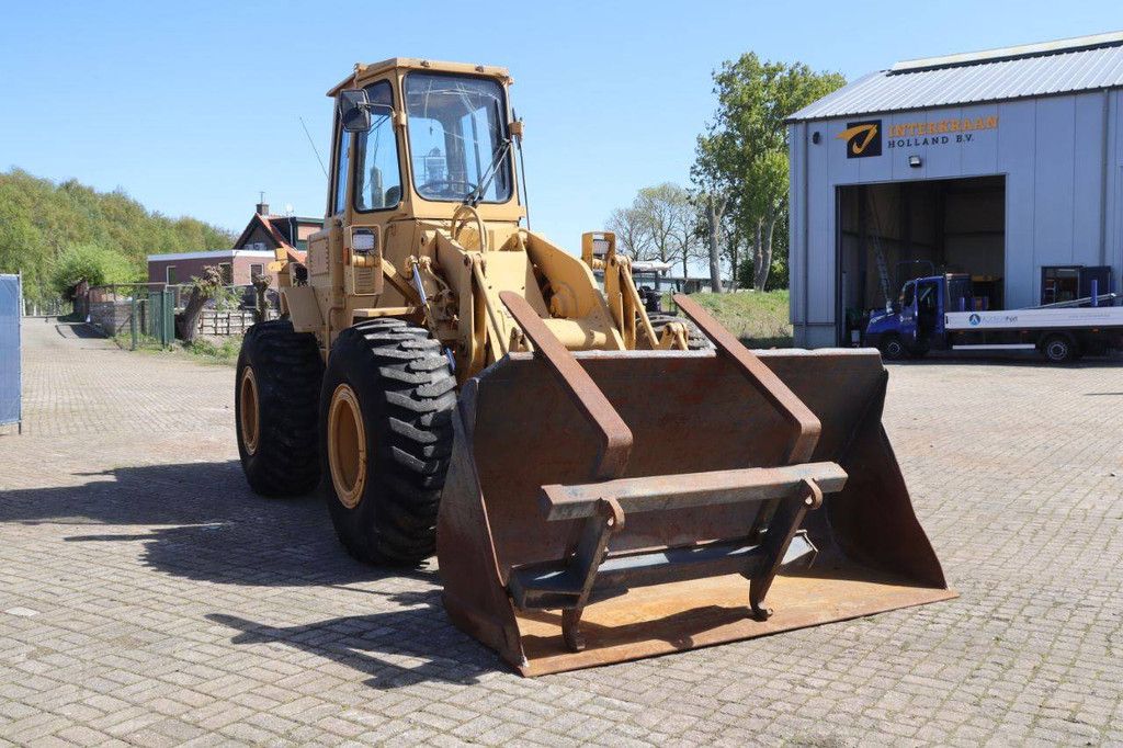 Caterpillar 930 Diesel Wheel Loader 74.6 kW 1981