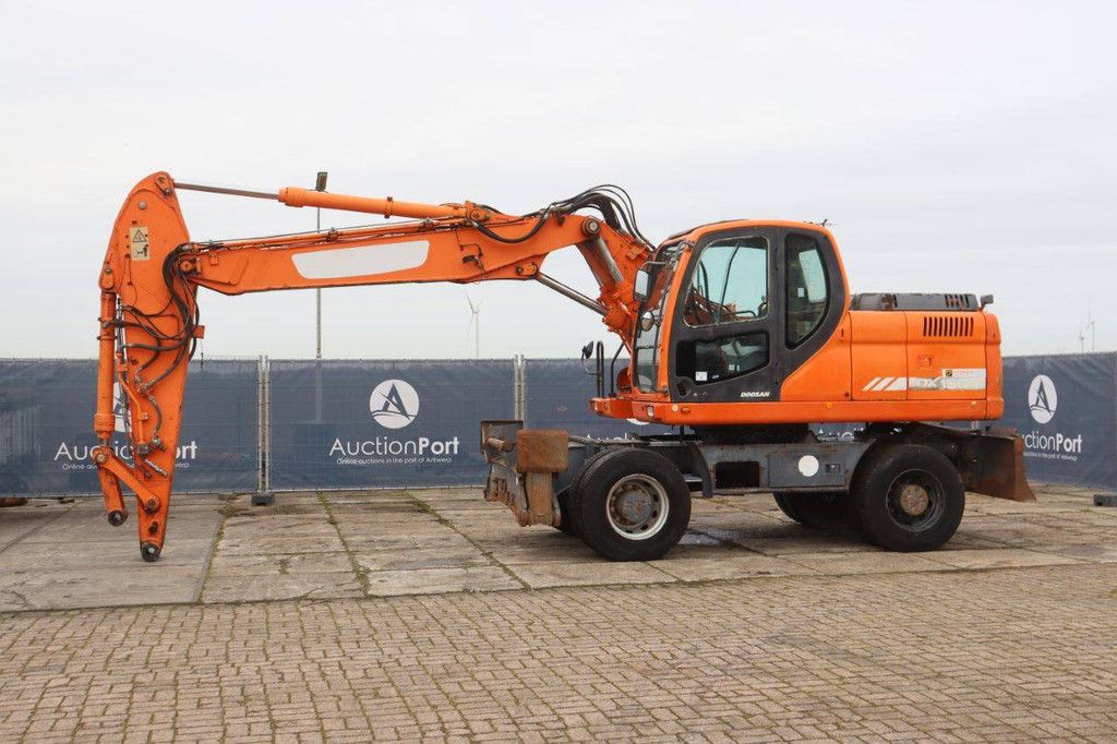 Doosan DX190W-5 Diesel-Mobilbagger 2010