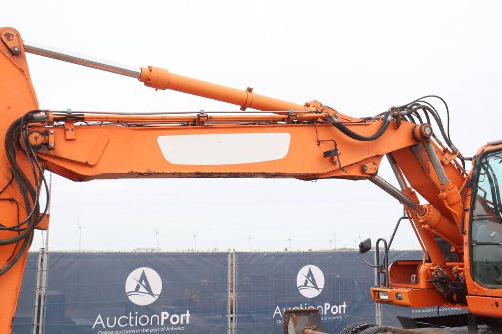 Doosan DX190W-5 Diesel-Mobilbagger 2010
