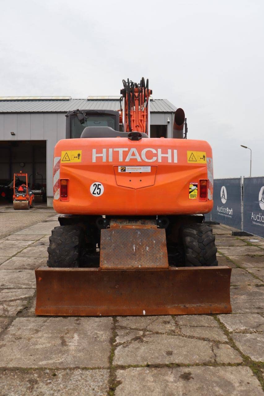 Wielgraafmachine Hitachi ZX140W-5B Diesel 2016