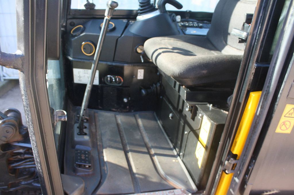 Mini excavator JCB 16C-1 T3 Diesel 12kW 2021