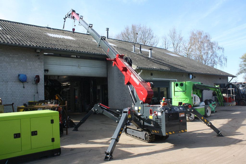 Spider Crawler YXC300 Electric+Diesel 3000kg 9.2m New
