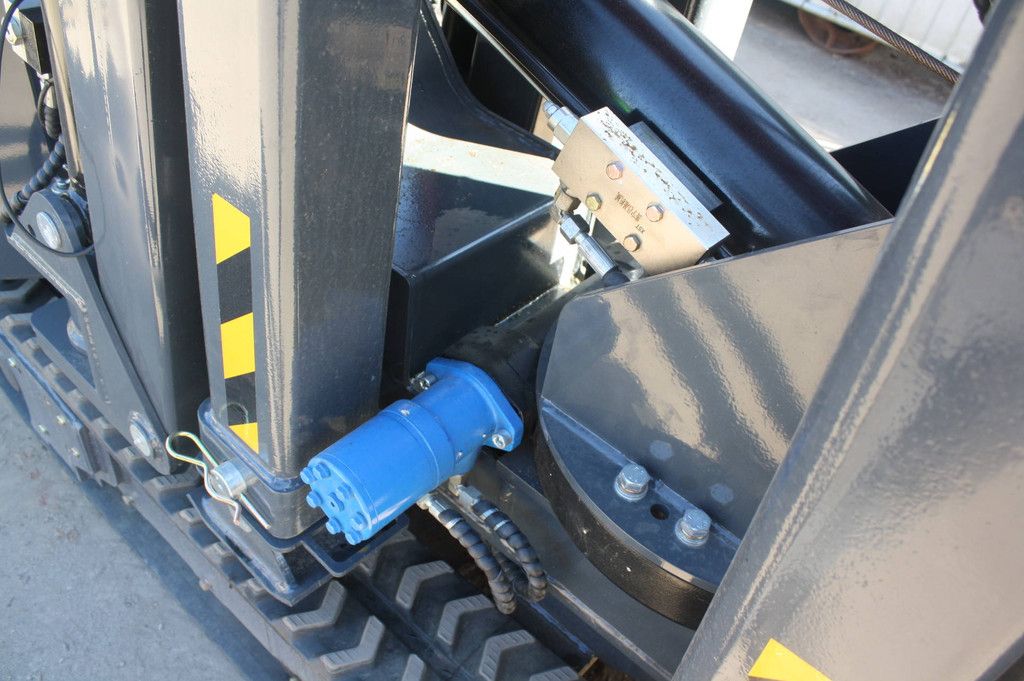 Spider Crawler YXC300 Electric+Diesel 3000kg 9.2m New