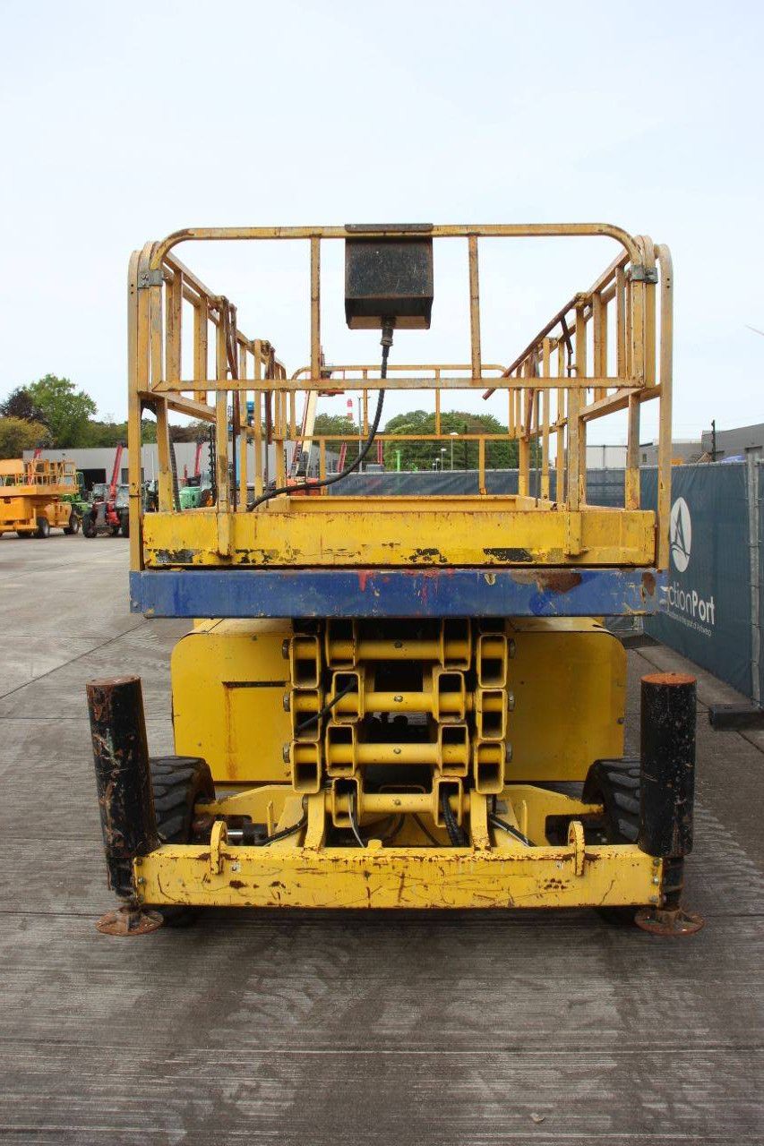Scissor Lift Haulotte H15 SX Diesel 15m 2005