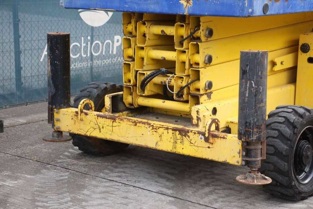 Scissor Lift Haulotte H15 SX Diesel 15m 2005