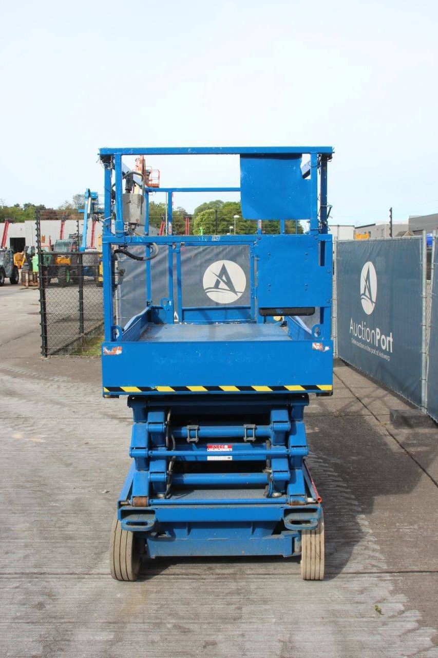 Skyjack S4632 Electric Scissor Lift 11.7m 2012