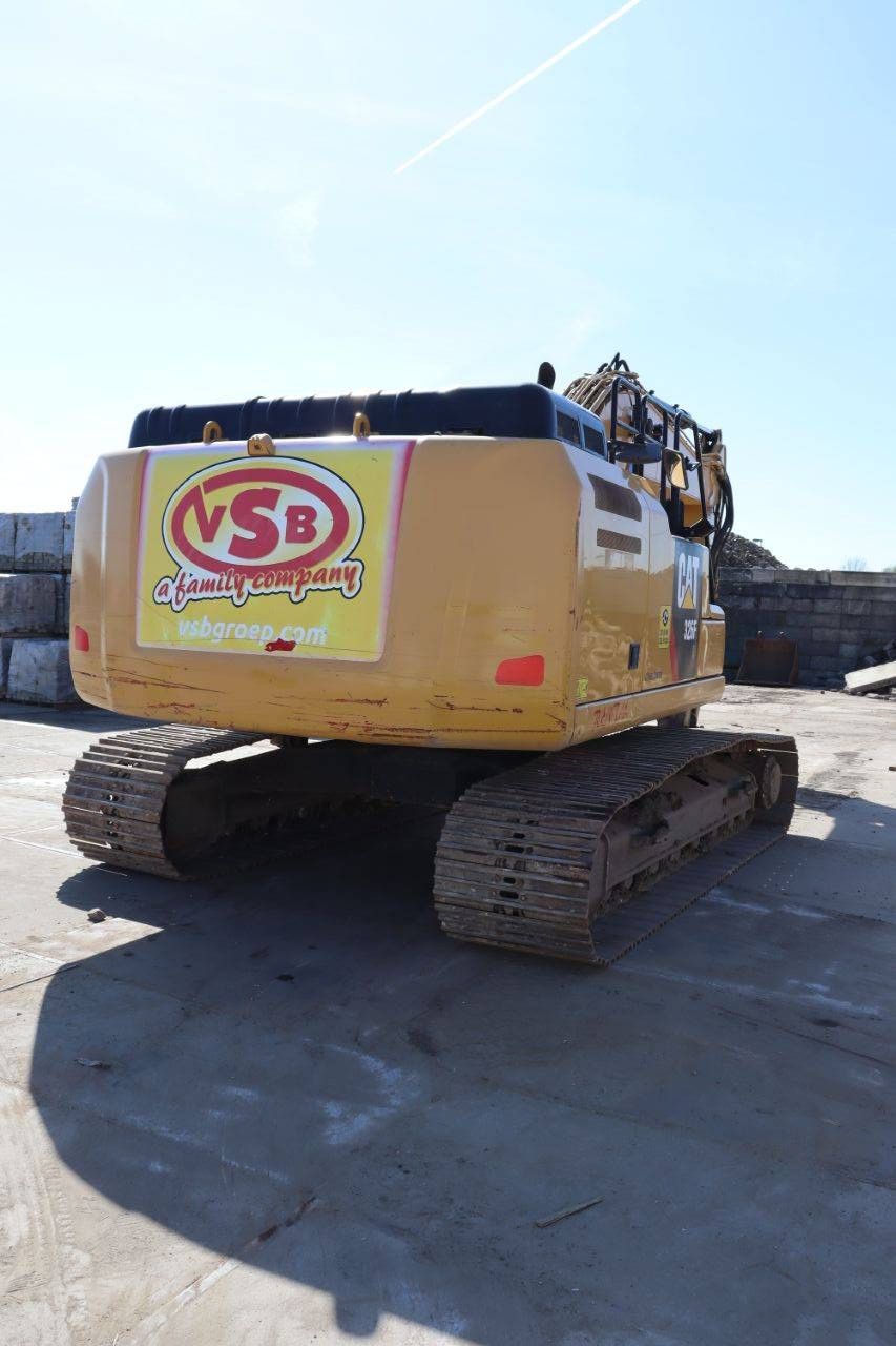 Crawler excavator Caterpillar 326FL Diesel 152kW 2018