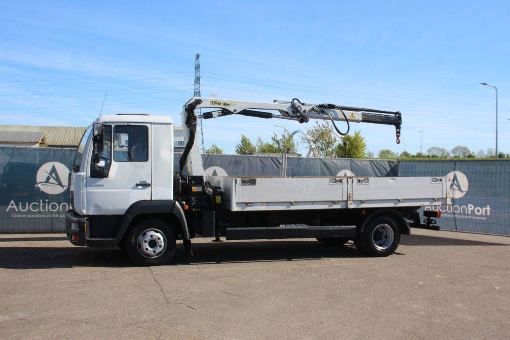 Crane Arm Truck MAN TGL 8.180 Diesel 2001