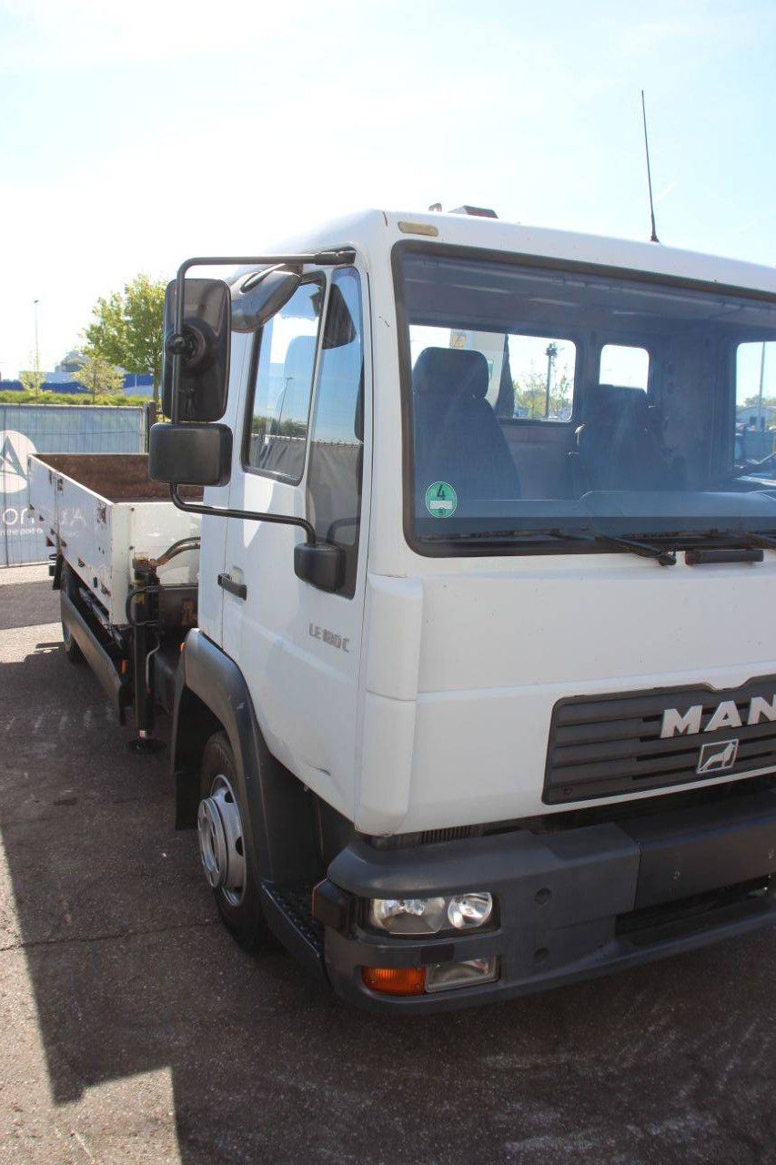 Crane Arm Truck MAN TGL 8.180 Diesel 2001