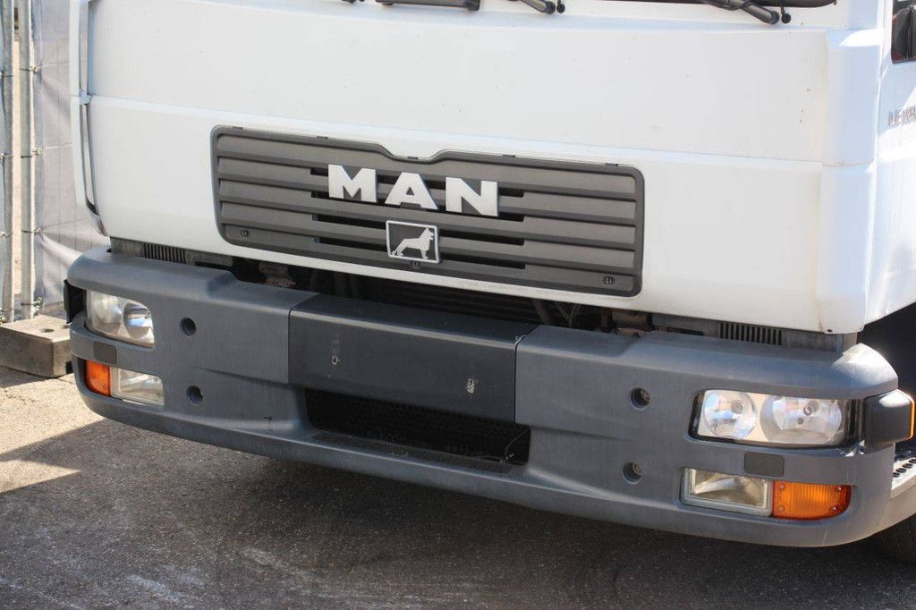 Crane Arm Truck MAN TGL 8.180 Diesel 2001