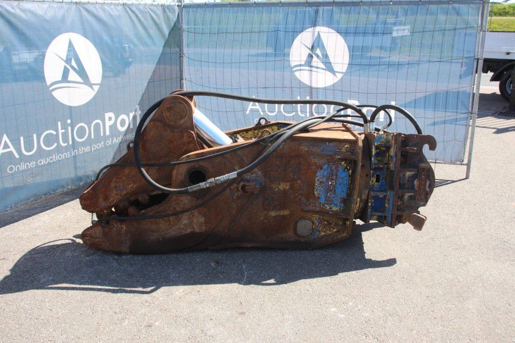 Dehaco CW40 concrete shear