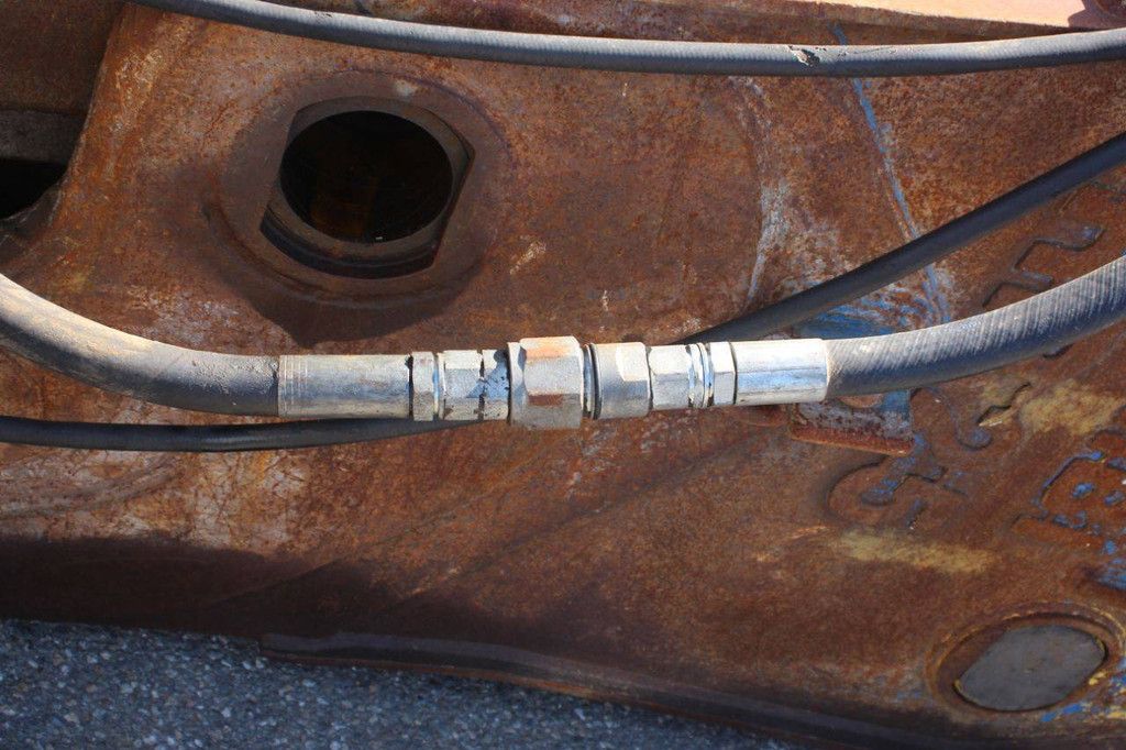 Dehaco CW40 concrete shear