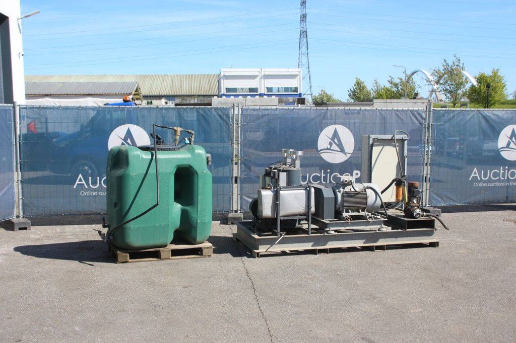 Dibo cleaning system