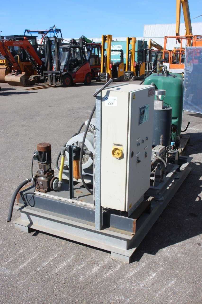Dibo cleaning system