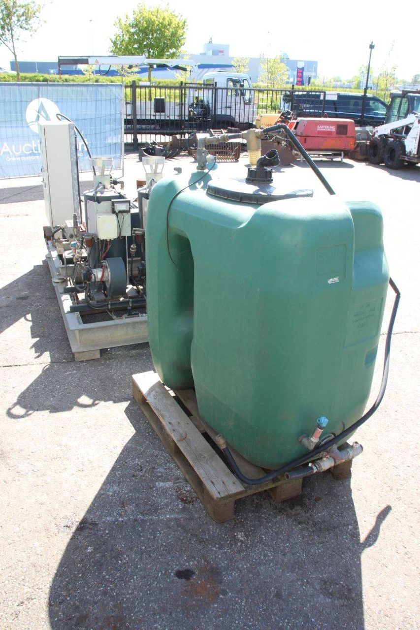 Dibo cleaning system