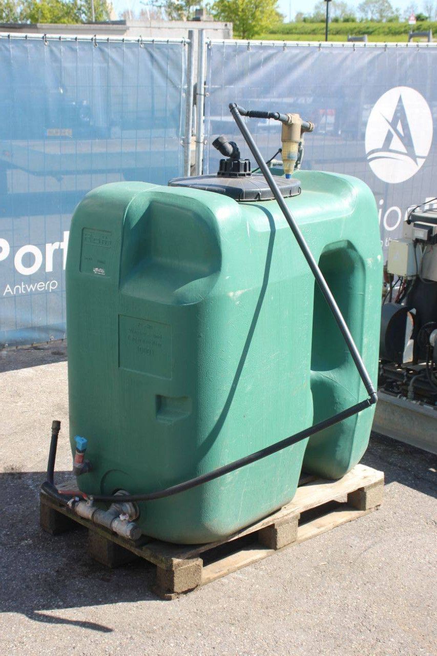 Dibo cleaning system