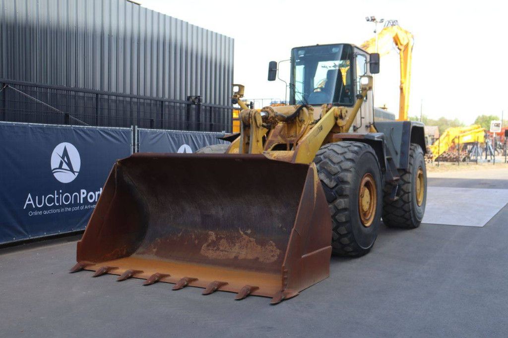 Komatsu WA470-3H Diesel Wheel Loader 202kW 2000