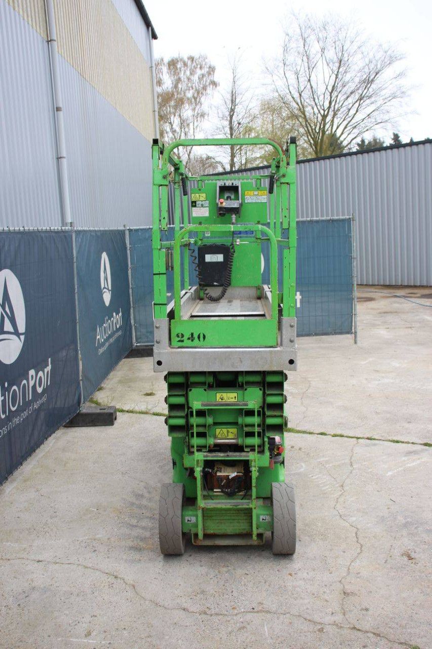Scissor lift JLG 2630ES Electric 9.75m 2012