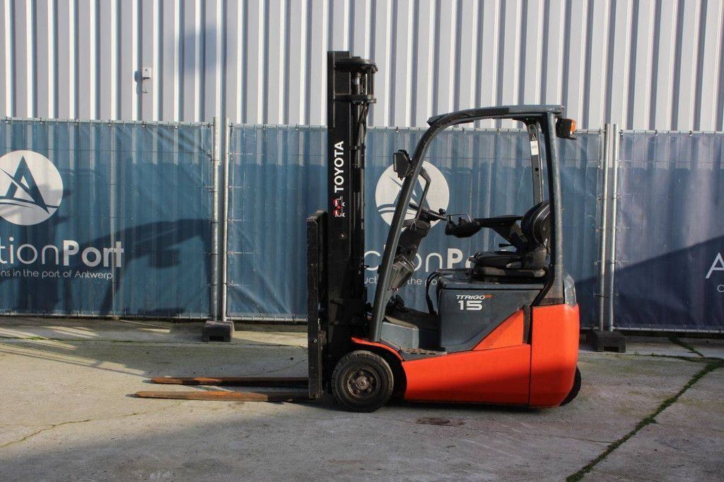 Toyota 15 Electric Forklift 1500kg 3.7m