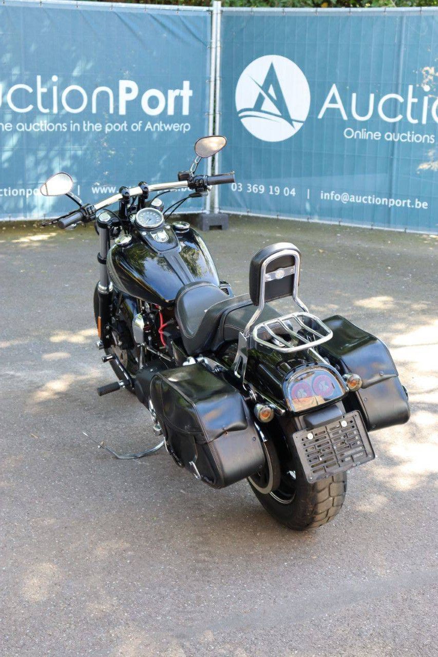 Motorcycle Harley-Davidson Dyna Fat Bob Petrol 2014