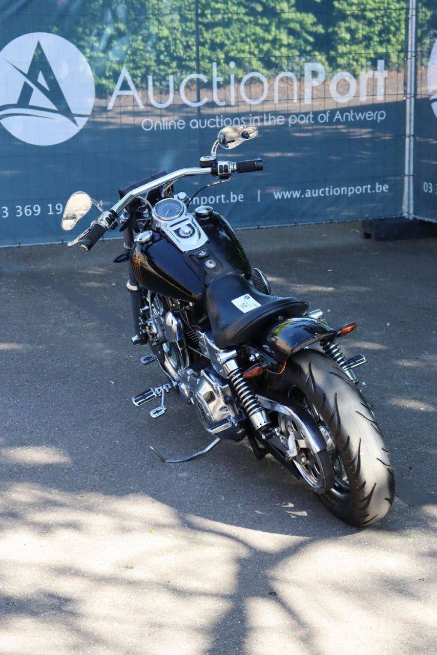 Motorcycle Harley-Davidson Dyna Wide Glide Petrol 2005