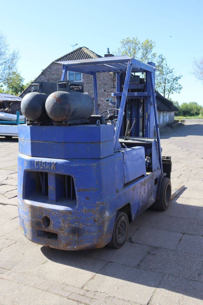 Clark C500-10 LPG Forklift