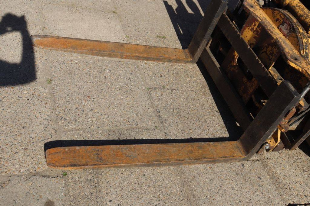 Forklift Toyota 02-6FGF30 LPG 3000kg 3.3m 1998
