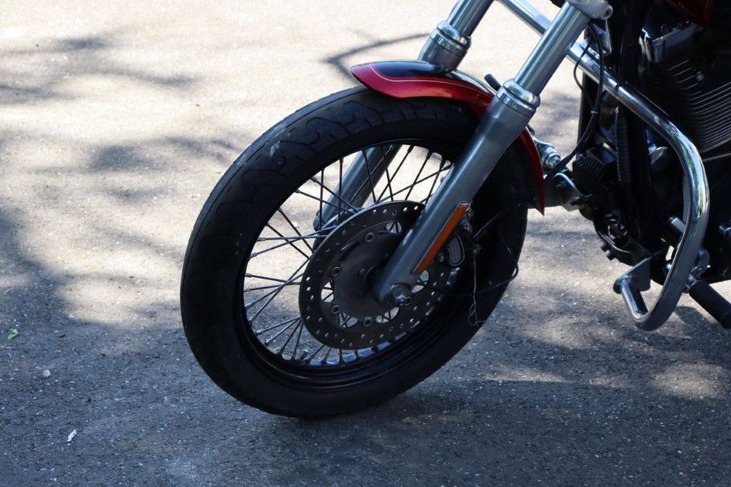 Motorrad Harley-Davidson Super Glide Custom Benzin 2013