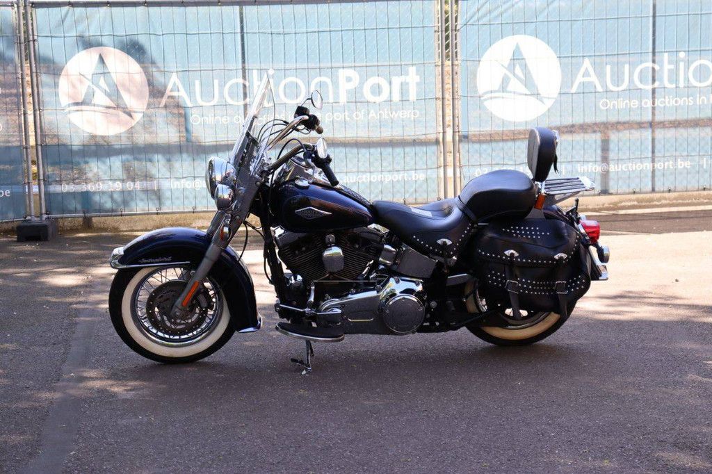 Motorcycle Harley-Davidson Heritage Softail Classic Petrol 2014