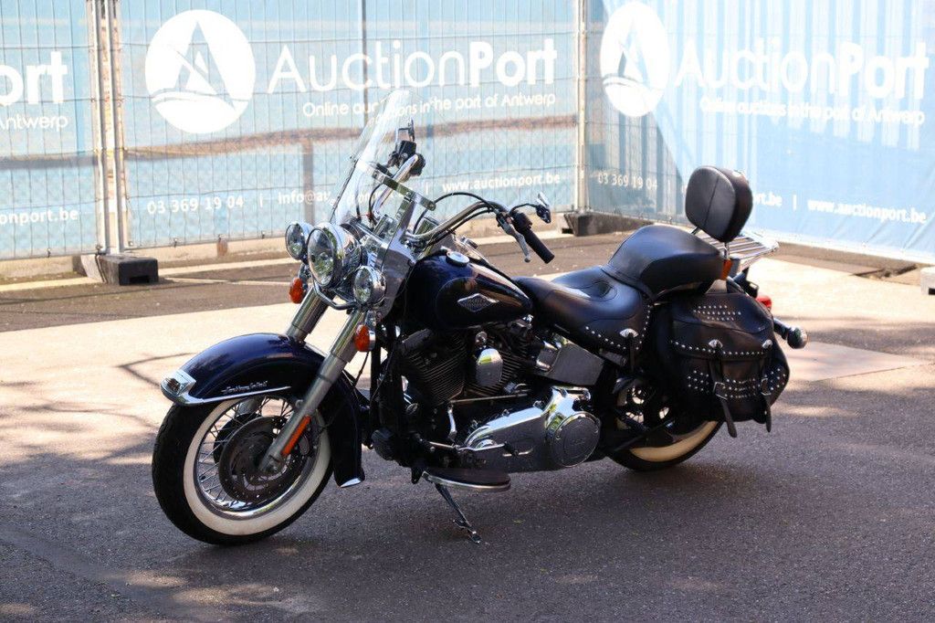 Motorcycle Harley-Davidson Heritage Softail Classic Petrol 2014