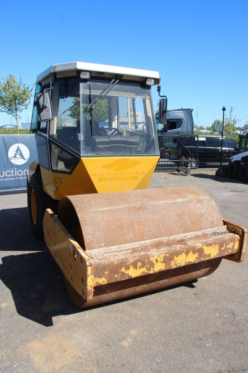 Vibratory roller Dynapac CA152D Diesel 74kW 1999