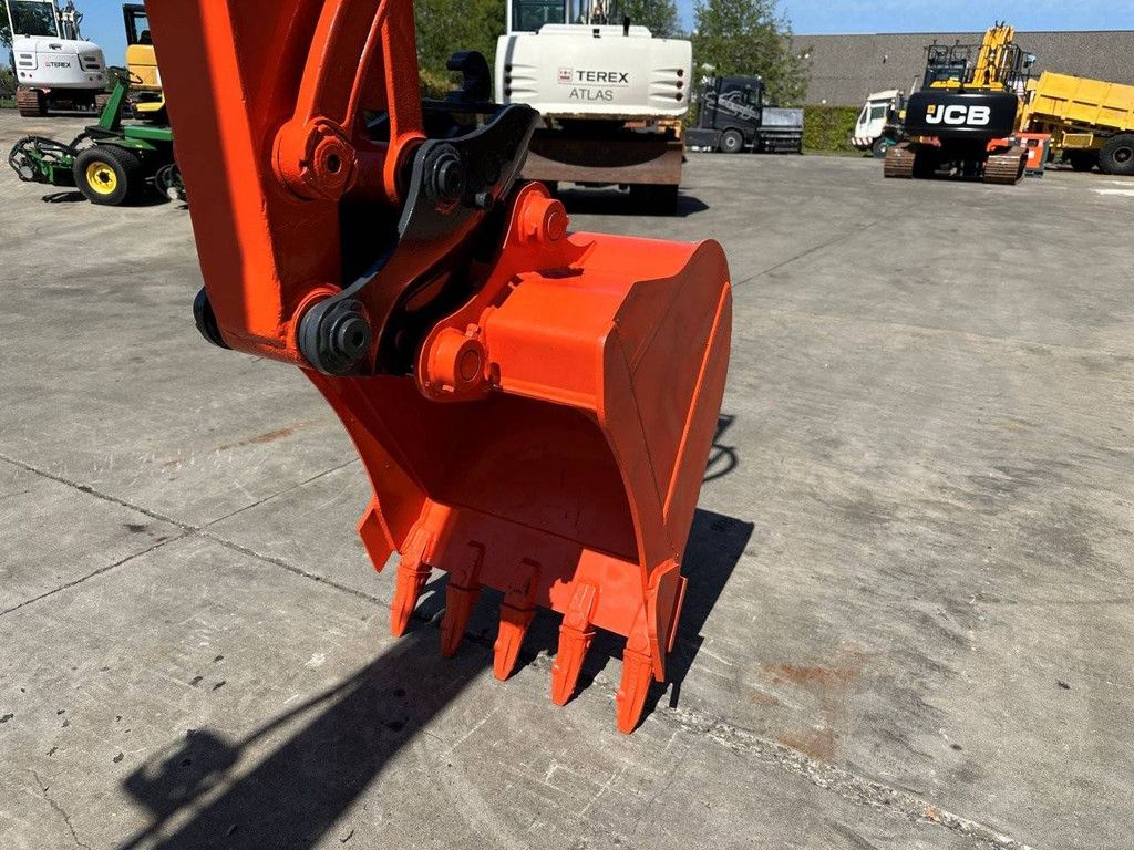 Midi excavator Kubota KX161-3SZ Diesel 2012