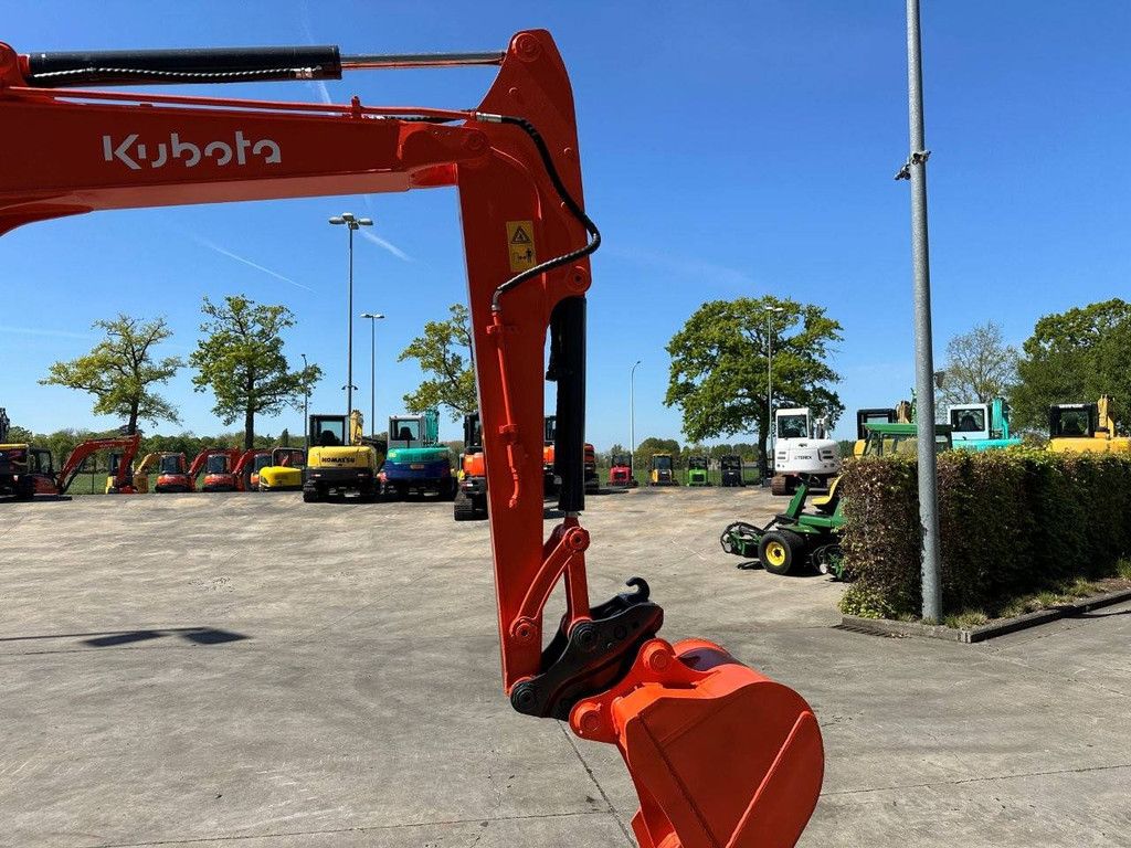 Midi excavator Kubota KX161-3SZ Diesel 2012