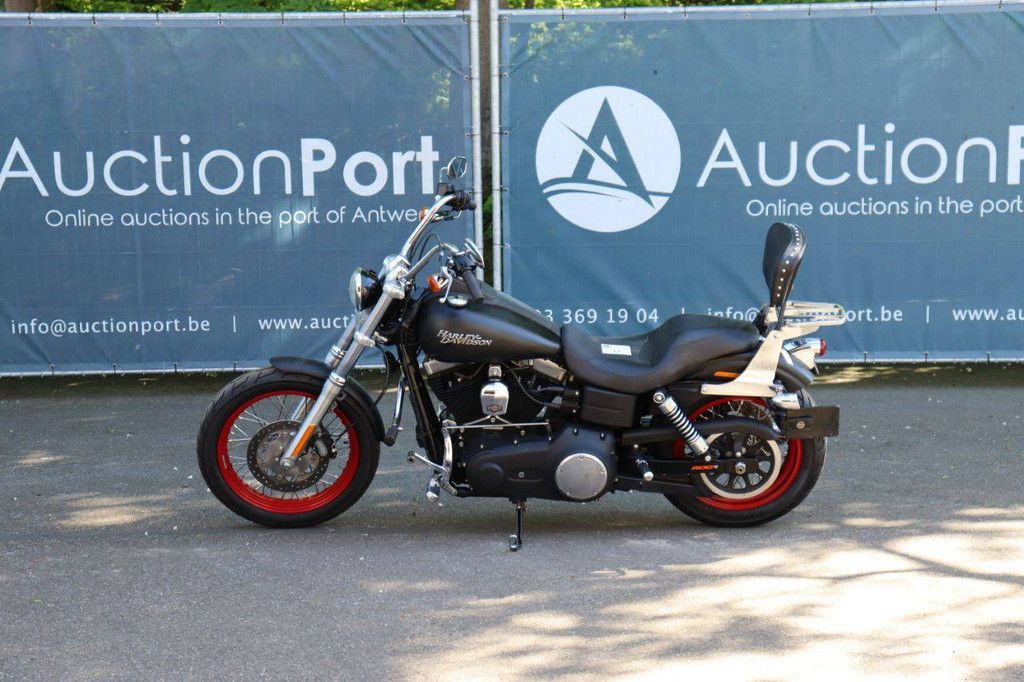 Harley-Davidson Dyna Street Bob Motorcycle Gasoline 2012