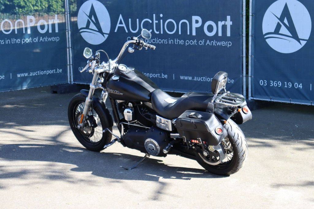 Harley-Davidson Dyna Street Bob Motorcycle Gasoline 2011