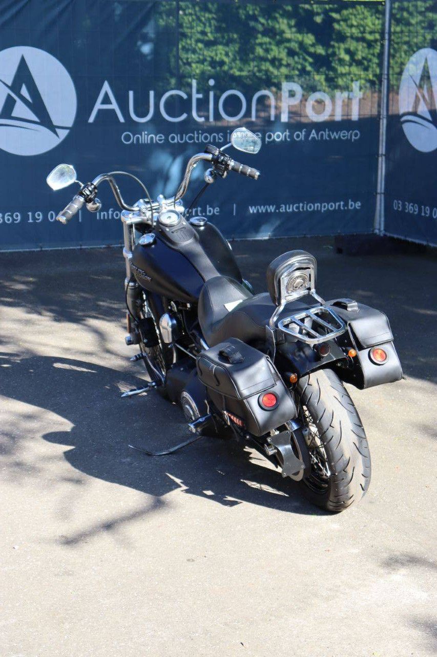 Harley-Davidson Dyna Street Bob Motorcycle Gasoline 2011