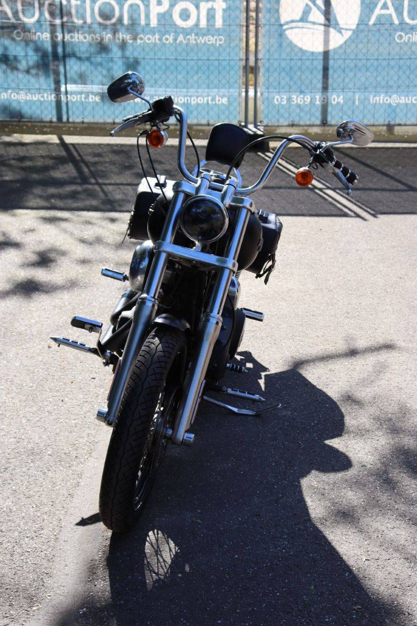 Harley-Davidson Dyna Street Bob Motorcycle Gasoline 2011