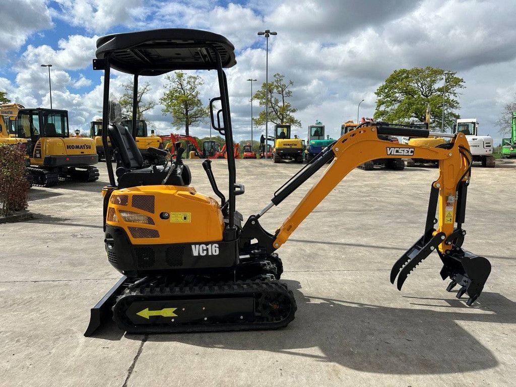 Minibagger Vicsec VC16 Benzin 2025