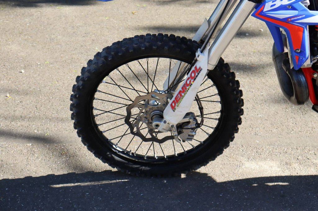 Beta E8 Enduro Motocross Bike Benzin 2020 (Margin)